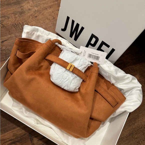NWT! JW PEI HANA MEDIUM FAUX SUEDE TOTE BAG - BROWN - Picture 2 of 9